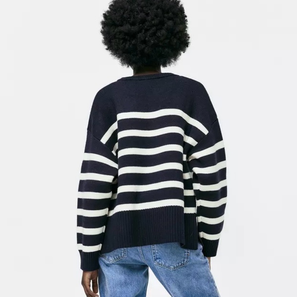 Zara Sweater - Picture 4 of 6